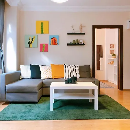 Daire Comfy & Spacious Flat In The Center Of Cihangir İstanbul